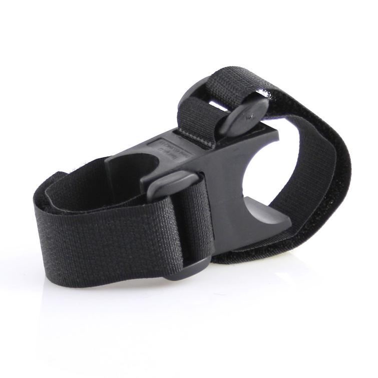 Kiinnike LUMONITE Cross Mount, erisuuntainen